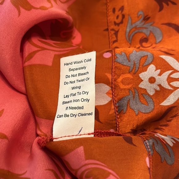 CAbi True Love Tunic Size M - Picture 14 of 14